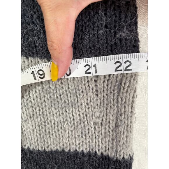 GAP Alpaca Blend Sweater Size XXL Scoop Neck Stripe Colorblock Minimalist Preppy - Picture 10 of 11